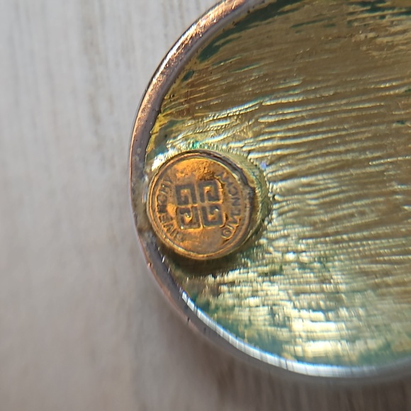 Vintage Givenchy Clip Earrings - Picture 4 of 5